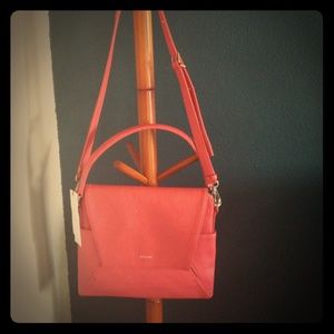 🚫🚫SOLD🚫🚫Matt and Nat Minka satchel/crossbody